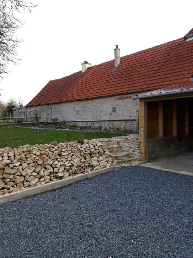 Gite " Le Vieux Noyer" Liesville-sur-Douve Exteriér fotografie